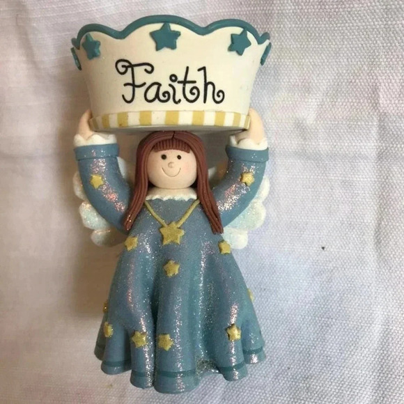 Little Angel Candle holder - Picture 1 of 4